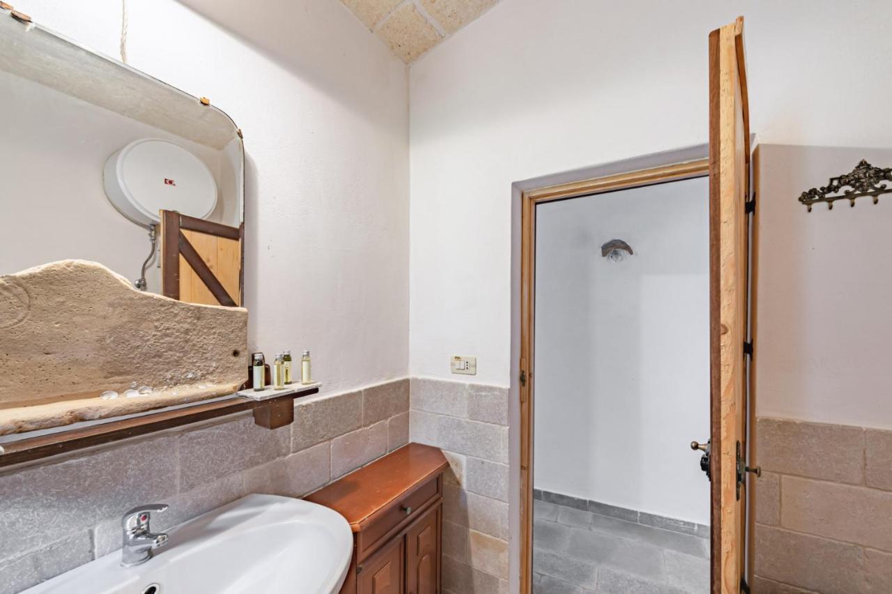 Villa Trullo Saraceno By Rentbeat Ostuni Exterior foto
